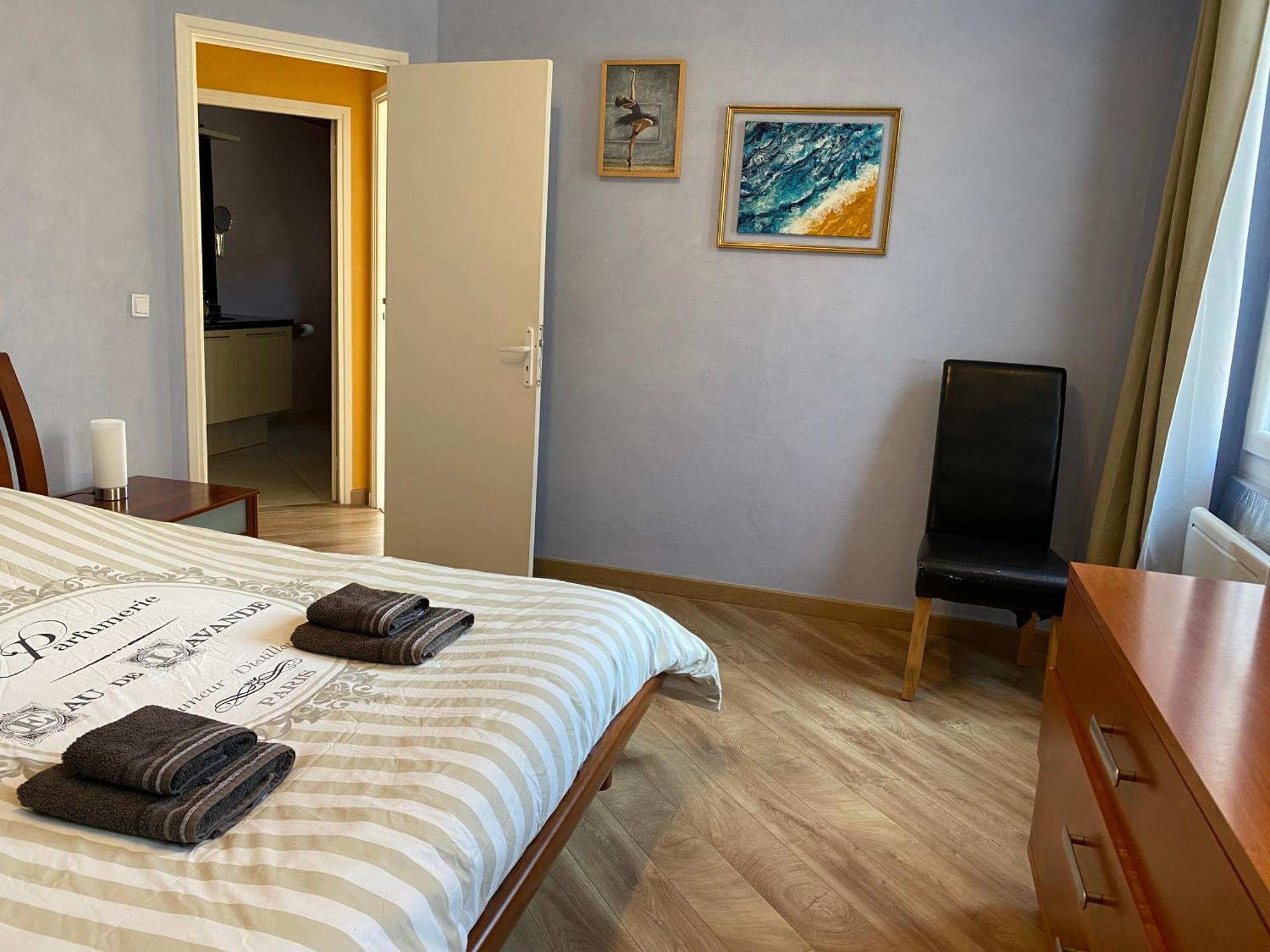 Residence Verdi - Appartements Meubles En Centre Ville Bédarieux Exteriör bild