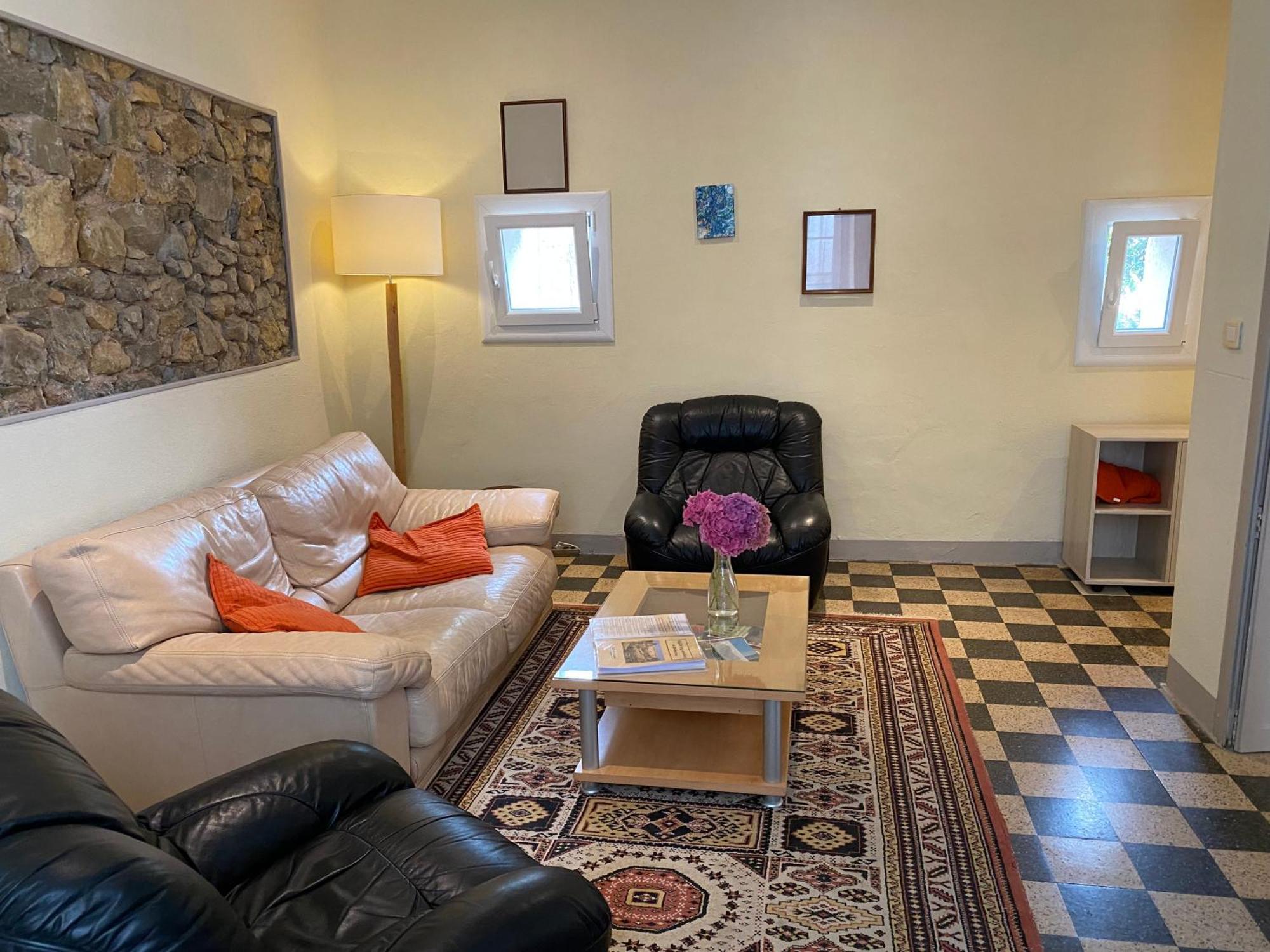 Residence Verdi - Appartements Meubles En Centre Ville Bédarieux Exteriör bild