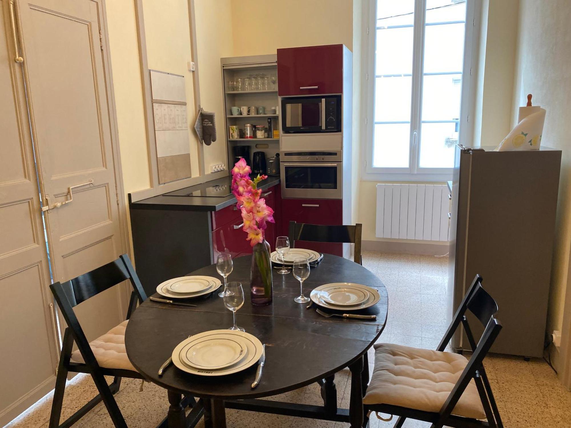 Residence Verdi - Appartements Meubles En Centre Ville Bédarieux Exteriör bild