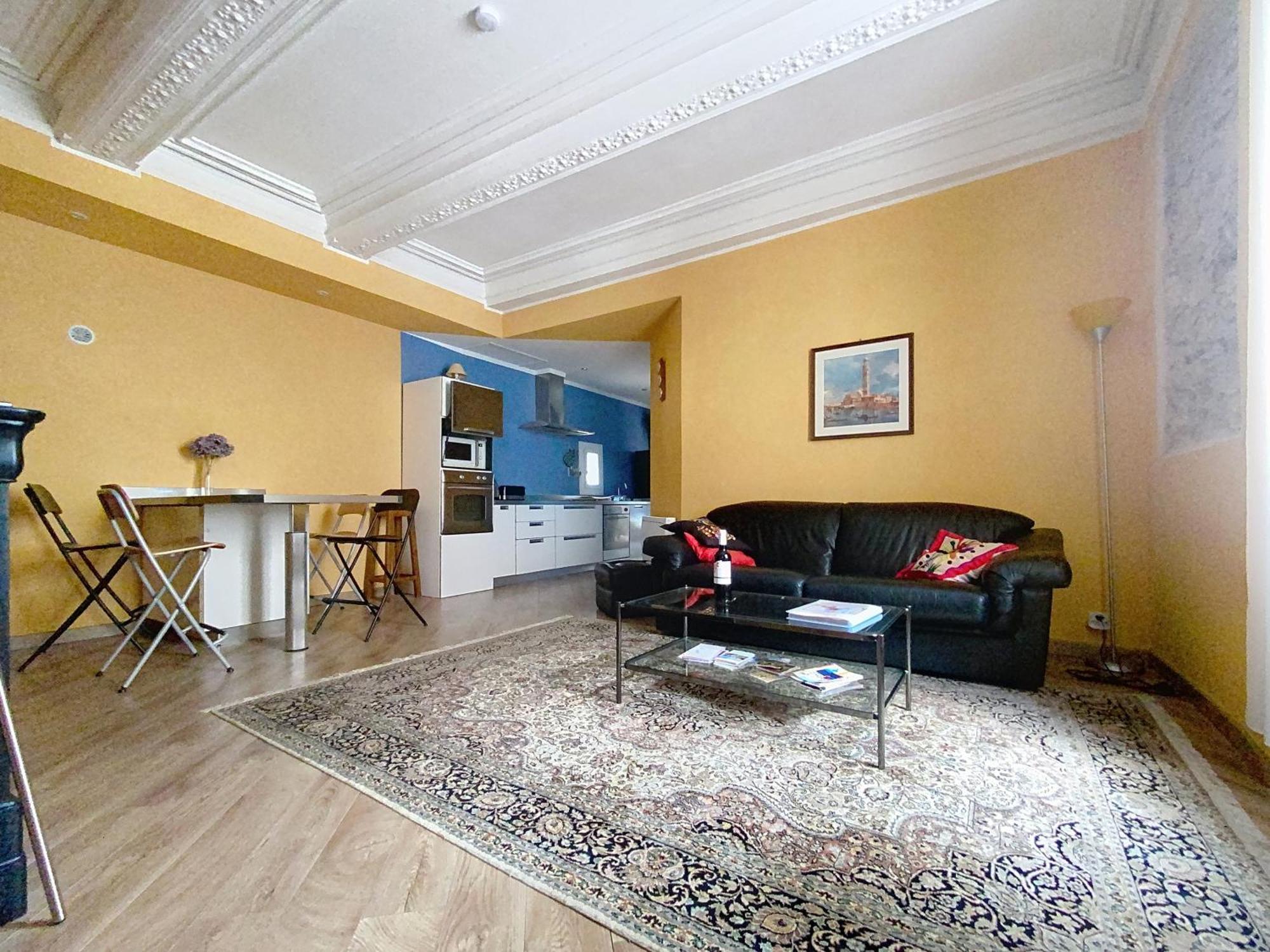 Residence Verdi - Appartements Meubles En Centre Ville Bédarieux Exteriör bild