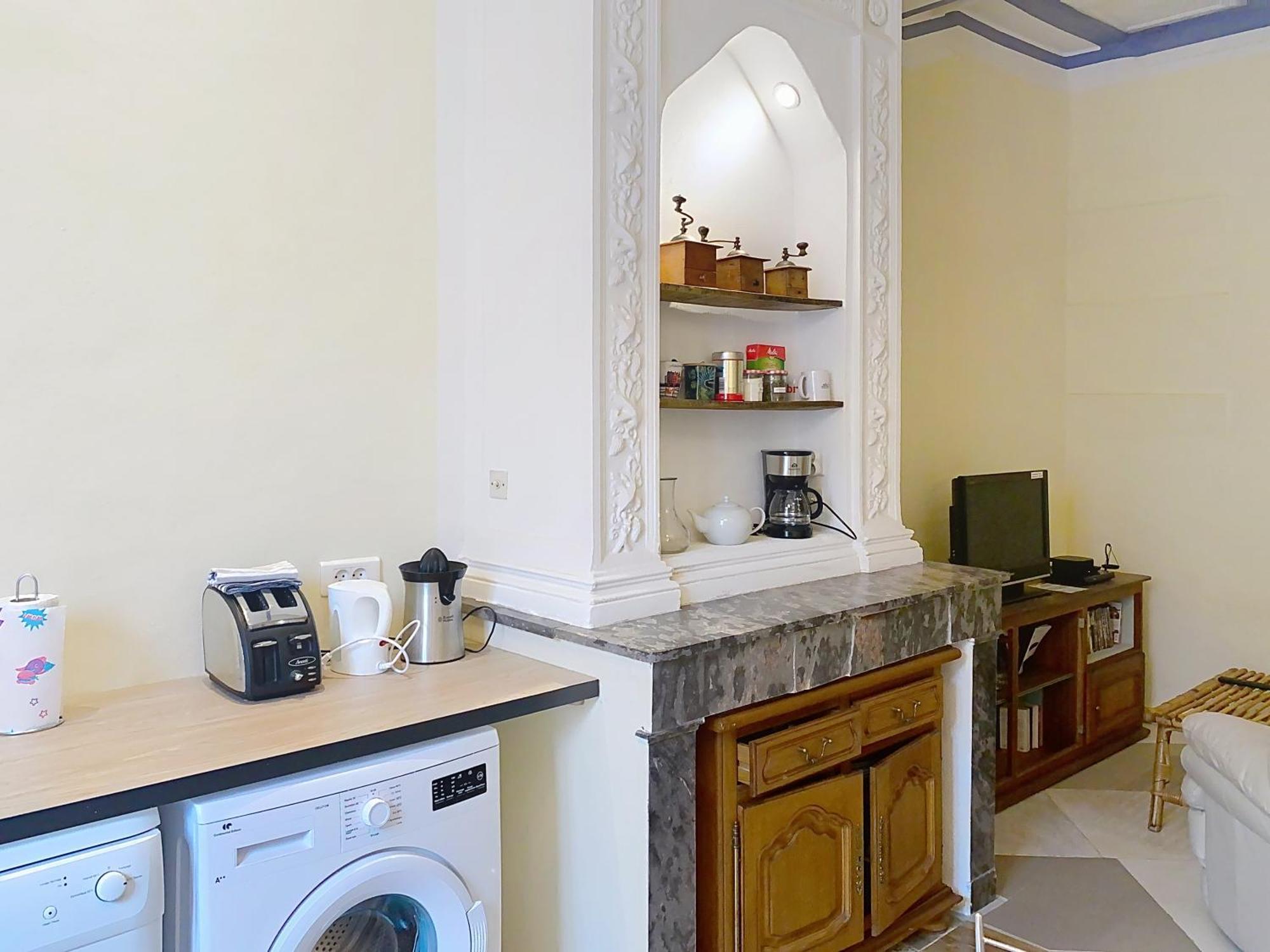 Residence Verdi - Appartements Meubles En Centre Ville Bédarieux Exteriör bild